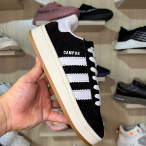 Adidas Campus | Negro Gamuza Talón Blanco