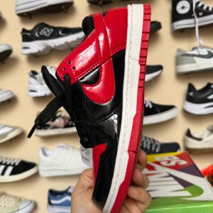 Dunk Low |  Rojo y Negro Brilloso