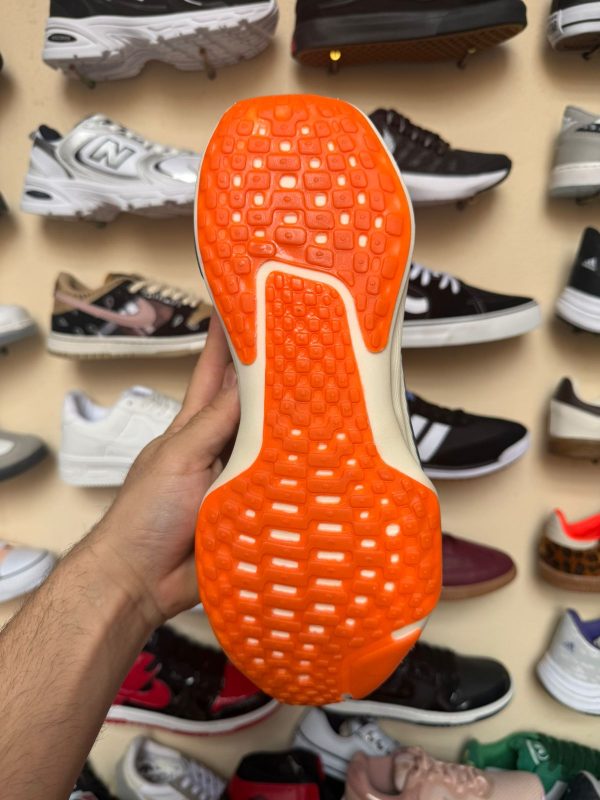 Zoom X Gris Naranja - Image 5