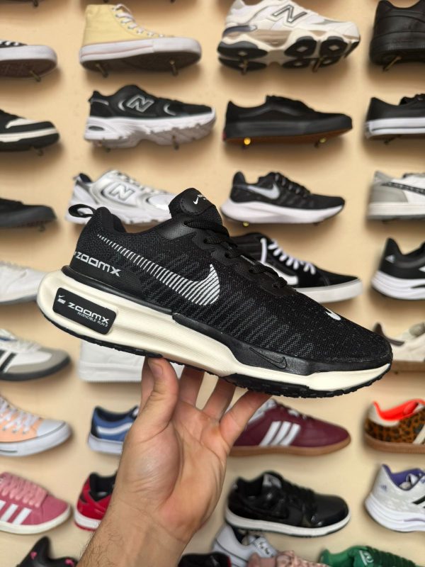 Zoom X Negro